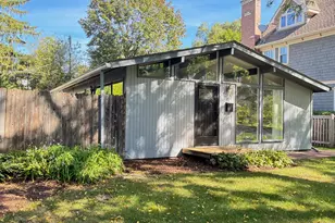216 Broadway St, Libertyville, IL 60048 - Photo 1