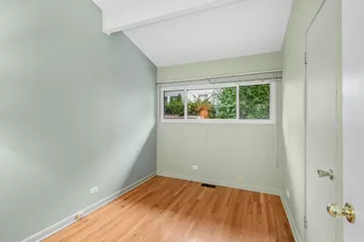 216 Broadway Street, Libertyville, IL 60048 - Photo 14