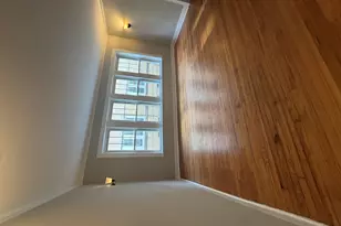 1627 W Farwell Ave, Chicago, IL 60626 - Photo 2