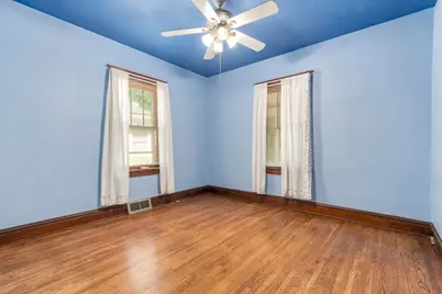913 Clement Street, Joliet, IL 60435 - Photo 14