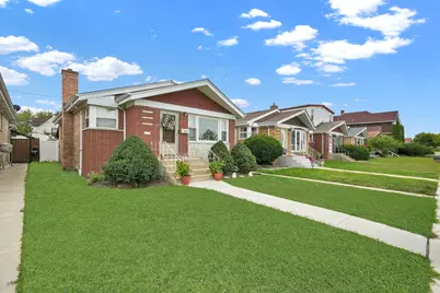 3719 W 66th Place, Chicago, IL 60629 - Photo 2