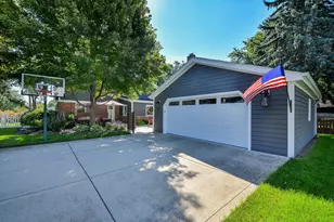 [Address not provided], Glen Ellyn, IL 60137 - Photo 36