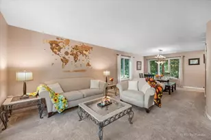 936 Doral Dr, Bartlett, IL 60103 - Photo 8