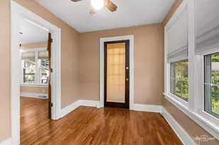 107 E Main St, Yorkville, IL 60560 - Photo 4