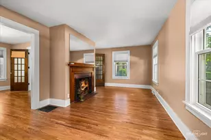 107 E Main St, Yorkville, IL 60560 - Photo 2