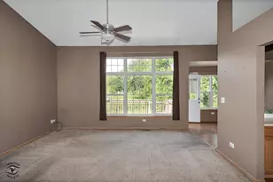 16006 Golf View Dr, Lockport, IL 60441 - Photo 8