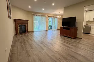 2849 Meadow Ln, Schaumburg, IL 60193 - Photo 1