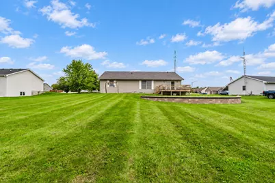 427 Sunset Drive, Colfax, IL 61728 - Photo 32