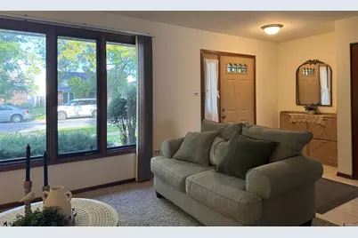 13004 S Blossom Drive, Alsip, IL 60803 - Photo 6