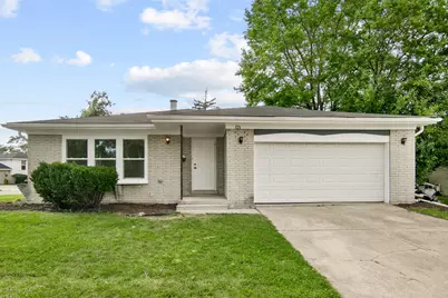 326 S Minerva Avenue, Glenwood, IL 60425 - Photo 2