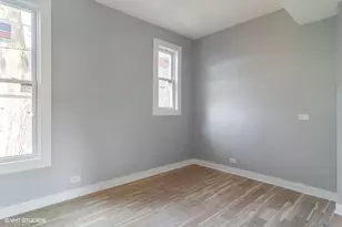 2818 N Drake Ave, Chicago, IL 60618 - Photo 14