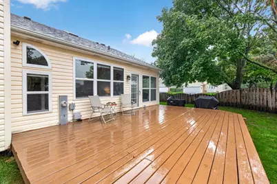 397 Meadowview Lane, Aurora, IL 60502 - Photo 28
