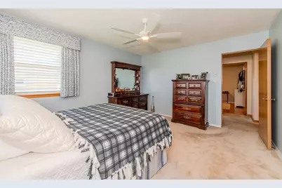 405 Bevan Drive E, Joliet, IL 60435 - Photo 26