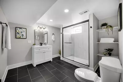 9746 S Dobson Avenue, Chicago, IL 60628 - Photo 16
