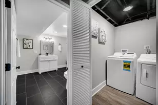 9746 S Dobson Ave, Chicago, IL 60628 - Photo 20