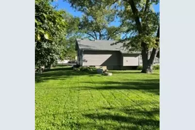 42690 N Lake Drive, Antioch, IL 60002 - Photo 20