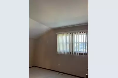 42690 N Lake Drive, Antioch, IL 60002 - Photo 10