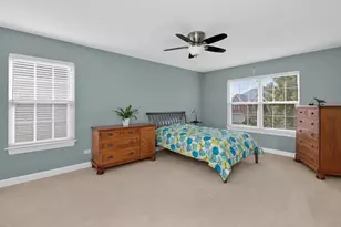 18 N Acacia Dr, Hawthorn Woods, IL 60047 - Photo 32