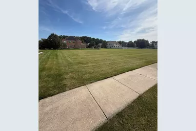 1441 Blume Drive, Elgin, IL 60124 - Photo 6