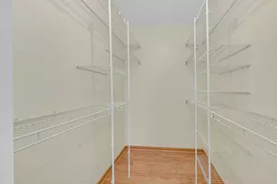 309 Maplewood Ct, Schaumburg, IL 60193 - Photo 12