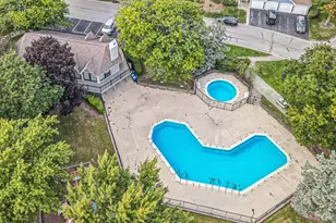 309 Maplewood Ct, Schaumburg, IL 60193 - Photo 28