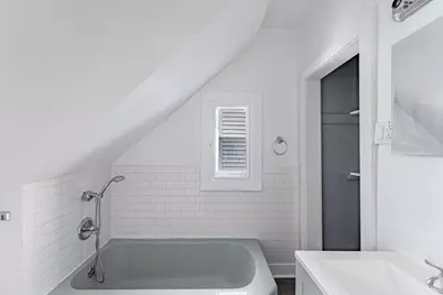 1914 Foster Street, Evanston, IL 60201 - Photo 10
