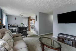 4231 W 118th Pl, Alsip, IL 60803 - Photo 4