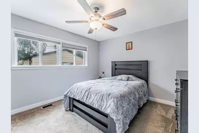 4231 W 118th Place, Alsip, IL 60803 - Photo 8