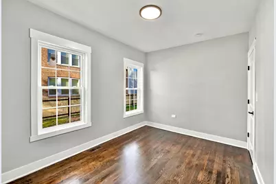 7649 S Luella Avenue, Chicago, IL 60649 - Photo 8