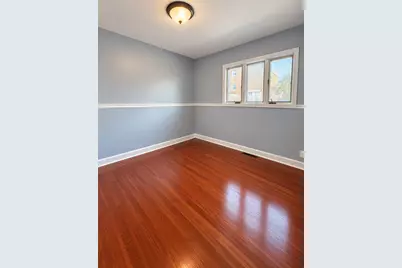 7852 Neenah Avenue, Burbank, IL 60459 - Photo 6