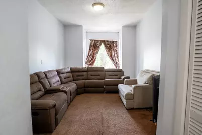 6830 S Langley Avenue, Chicago, IL 60637 - Photo 12