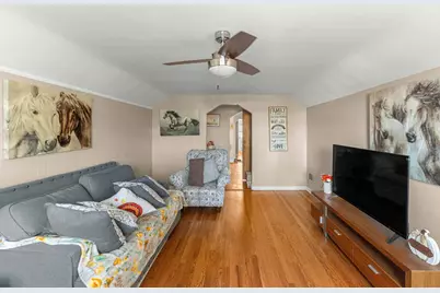 629 De Angelis Court, Chicago Heights, IL 60411 - Photo 32