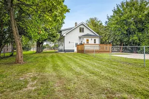 813 Harlem Rd, Machesney Park, IL 61115 - Photo 36