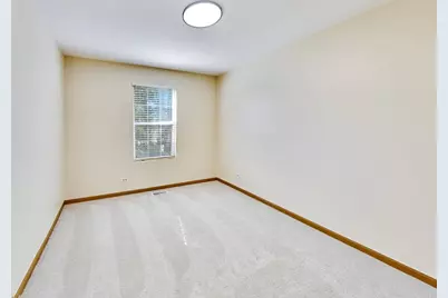 131 Springbrook Trail #131, Oswego, IL 60543 - Photo 20