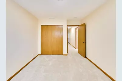 131 Springbrook Trail #131, Oswego, IL 60543 - Photo 16