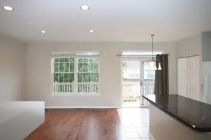 1139 Georgetown Way, Vernon Hills, IL 60061 - Photo 8