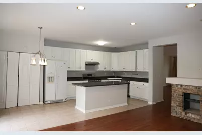 1139 Georgetown Way, Vernon Hills, IL 60061 - Photo 16