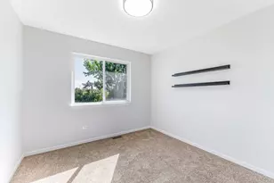 2057 W Helen Dr, Romeoville, IL 60446 - Photo 22