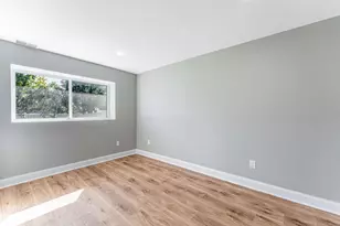 2057 W Helen Dr, Romeoville, IL 60446 - Photo 32