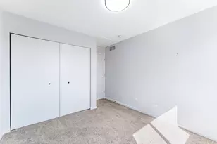 2057 W Helen Dr, Romeoville, IL 60446 - Photo 24