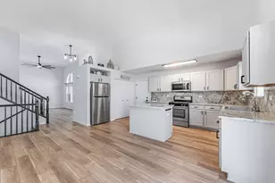 2057 W Helen Dr, Romeoville, IL 60446 - Photo 8