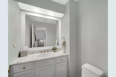 9054 Forestview Road, Evanston, IL 60203 - Photo 18