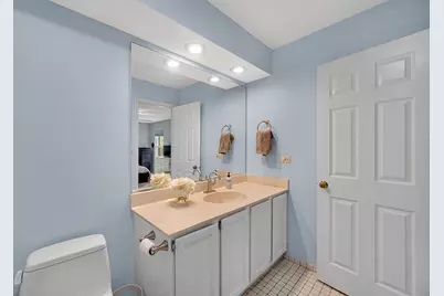 9054 Forestview Road, Evanston, IL 60203 - Photo 24