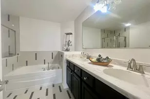 1736 Persimmon St, Hanover Park, IL 60133 - Photo 26
