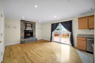 2575 Prairieview Ln, Aurora, IL 60504 - Photo 8