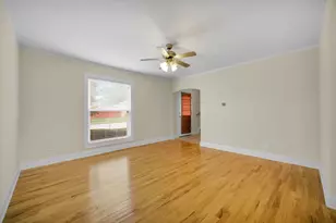 2575 Prairieview Ln, Aurora, IL 60504 - Photo 6