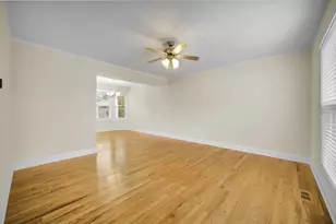 2575 Prairieview Ln, Aurora, IL 60504 - Photo 4