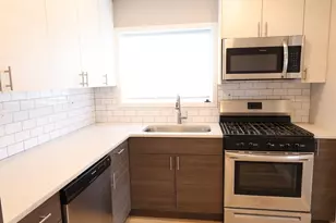 840 W College Blvd, Addison, IL 60101 - Photo 4