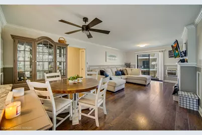 10320 S Pulaski Road #205A, Oak Lawn, IL 60453 - Photo 4