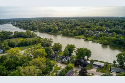 1705 Riverside Avenue, Saint Charles, IL 60174 - Photo 22
